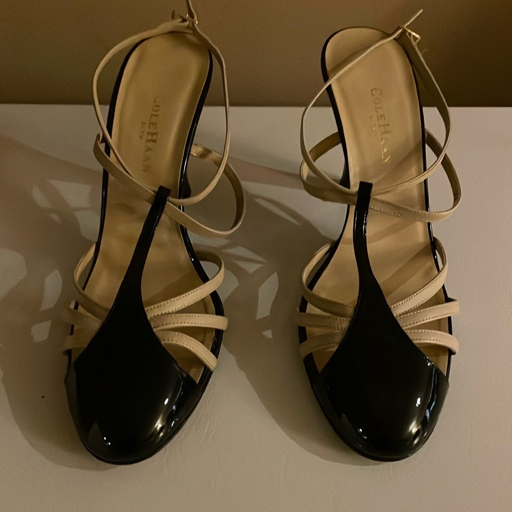 Ladies Two Tone Sandal